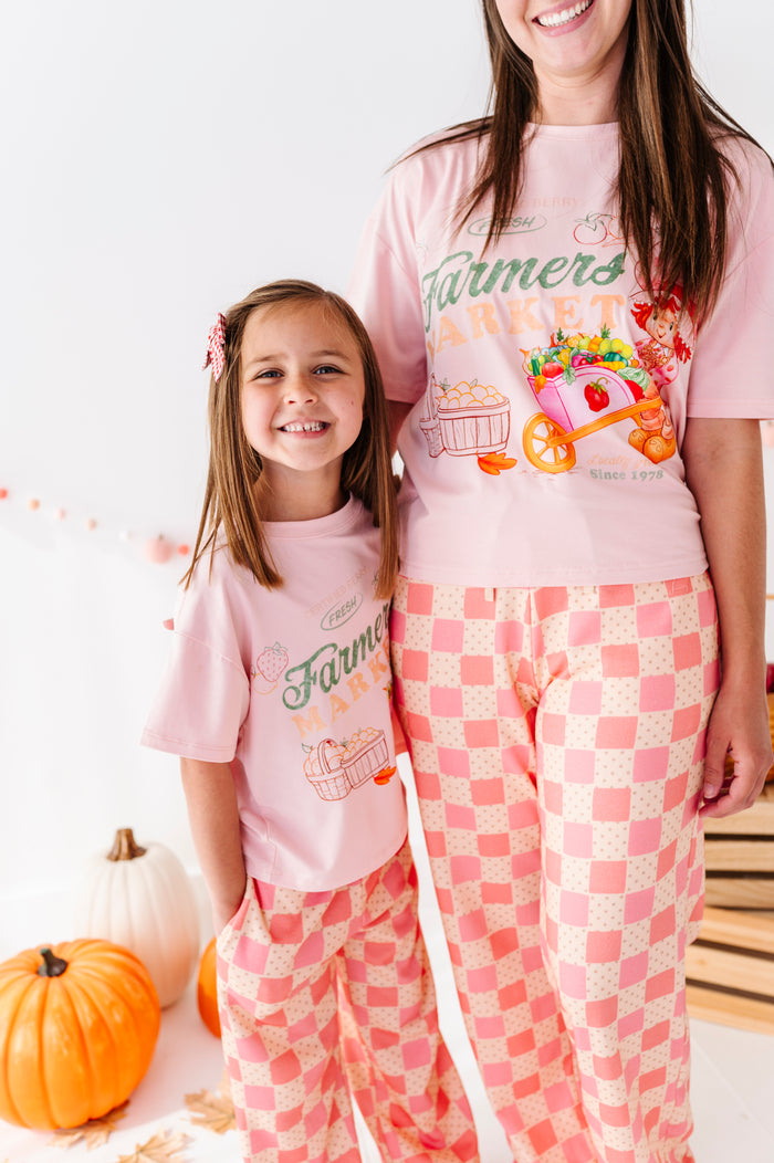 Strawberry Shortcake™ Farmer's Market T-Shirt -ADULT
