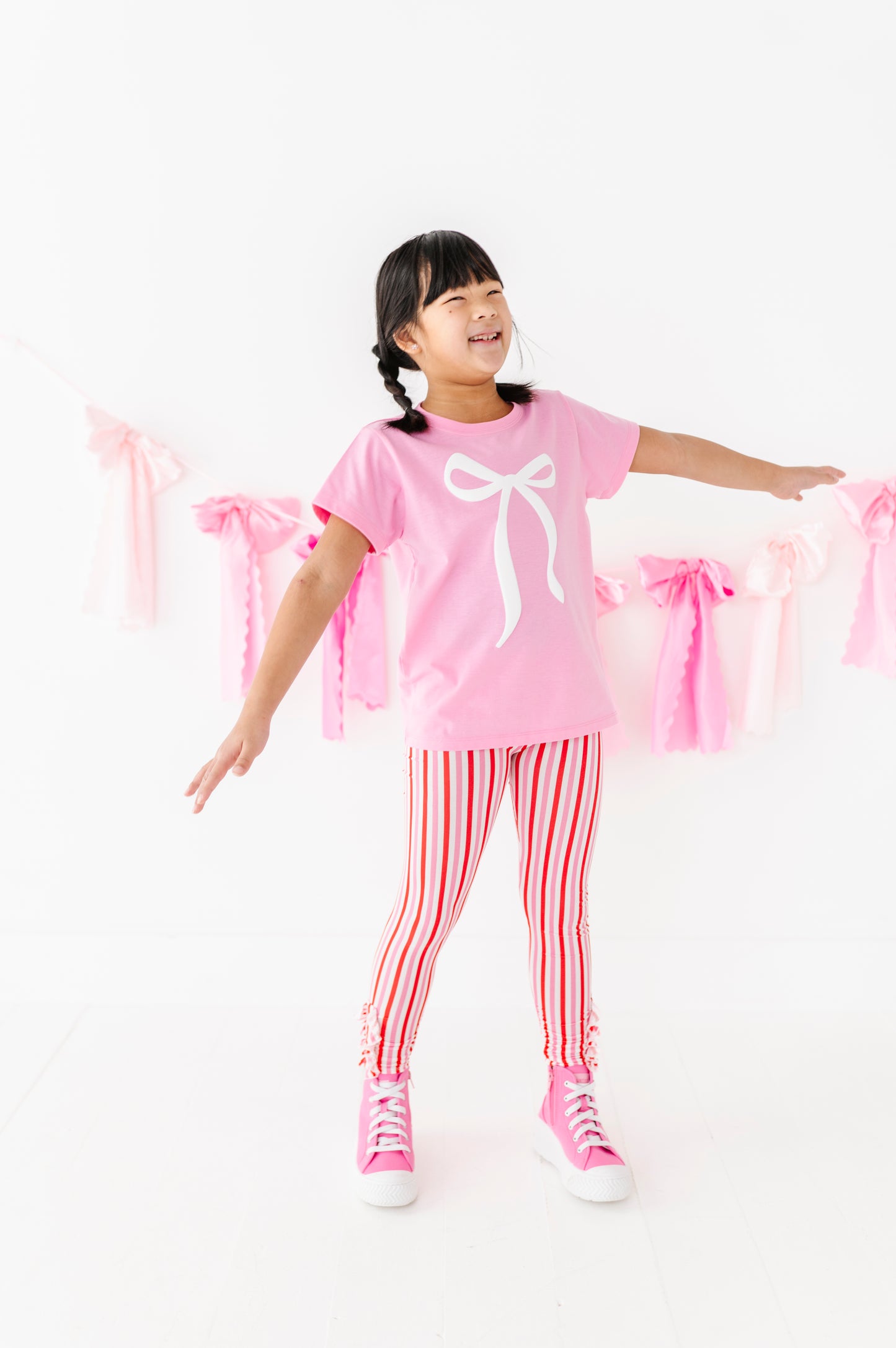 Pink Puff Bow T-Shirt : YOUTH