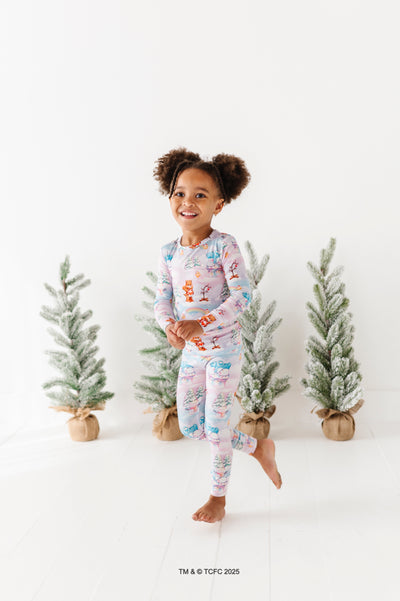 A Care Bears™ Christmas 2-piece pajamas