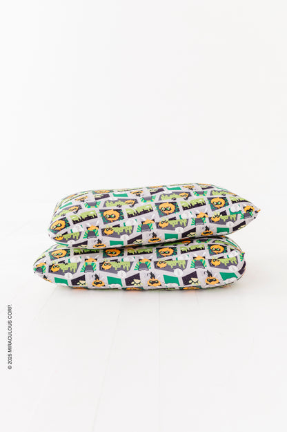 Miraculous™ Chibi Zipper Pillowcase Set: Cat Noir