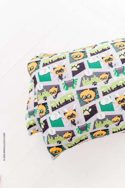 Miraculous™ Chibi Zipper Pillowcase Set: Cat Noir