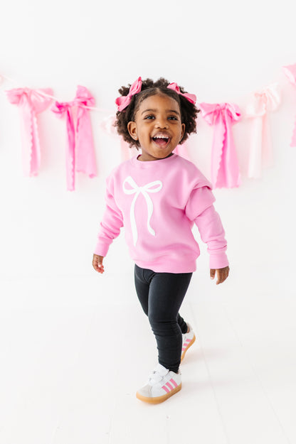 Kid-friendly black leggings made from soft bamboo fabric