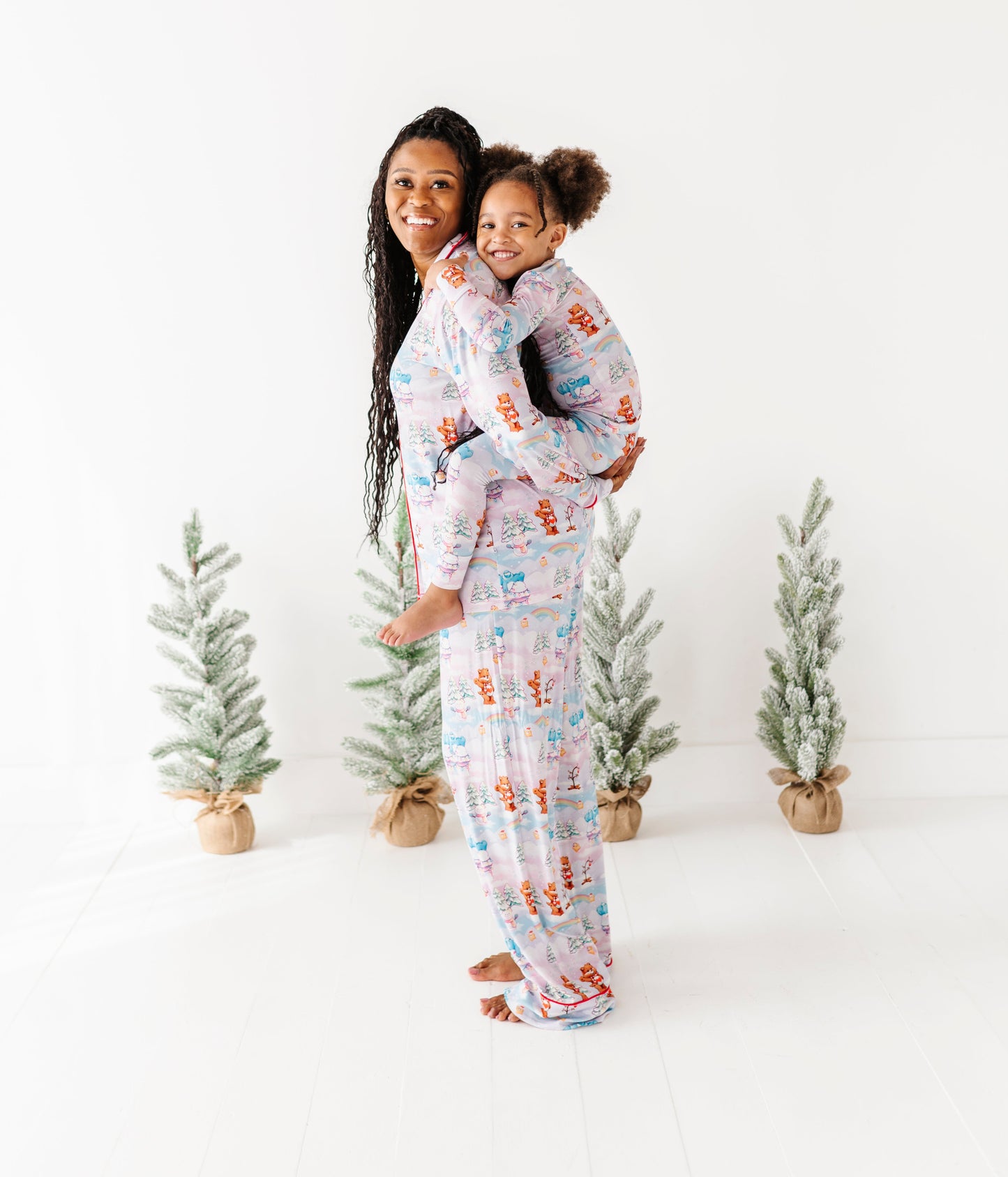 A Care Bears™ Christmas Women's Lounge Set