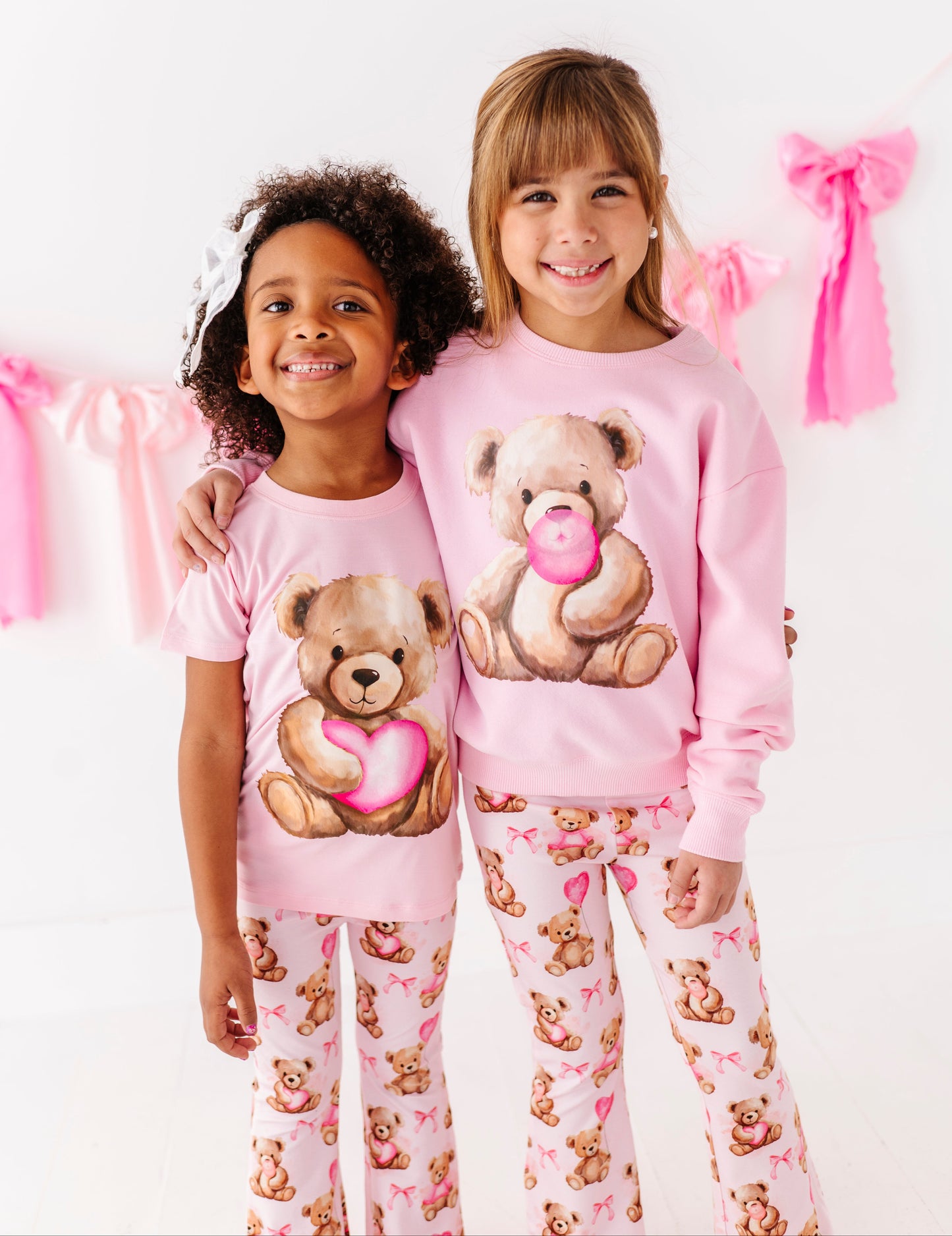 Breathable bamboo cotton kids pants in pink with Valentine teddy print
