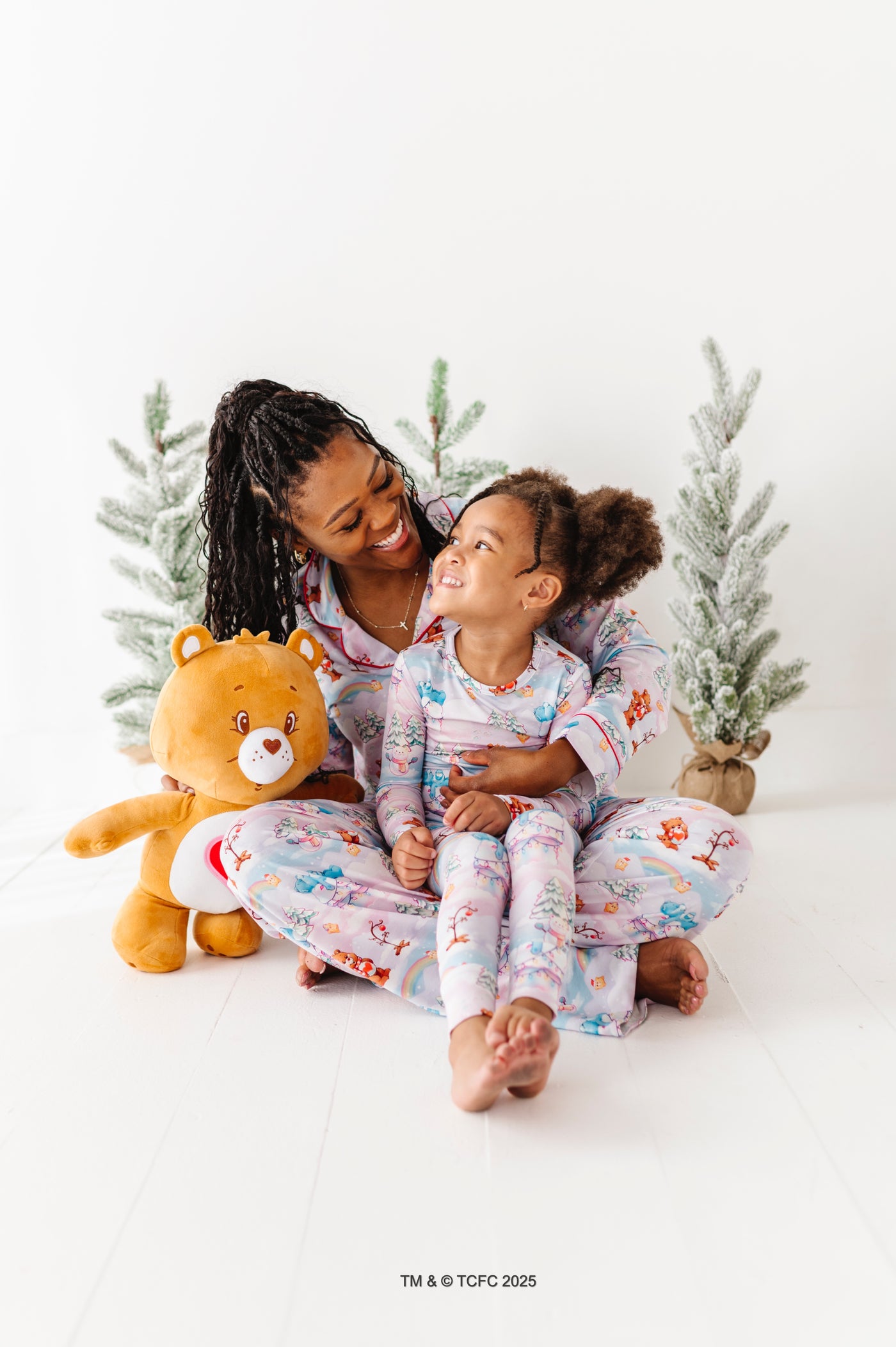 A Care Bears™ Christmas 2-piece pajamas