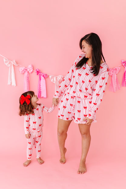 Matching mama and mini bamboo lounge sets with bow print