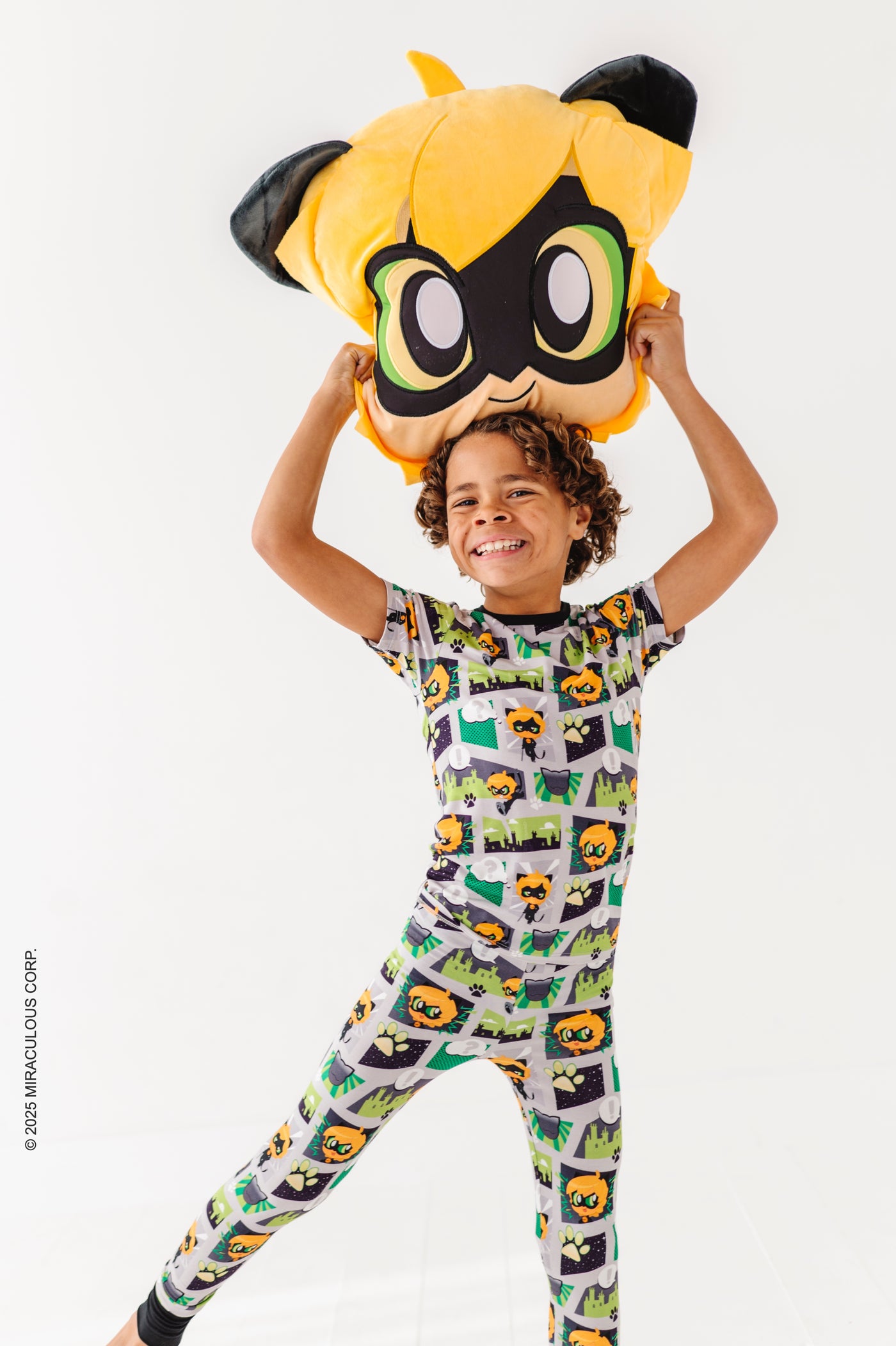 Miraculous™ Chibi 2-Piece Pajamas : CAT NOIR - SHORT SLEEVE - SHIPS WITHIN 2 WEEKS