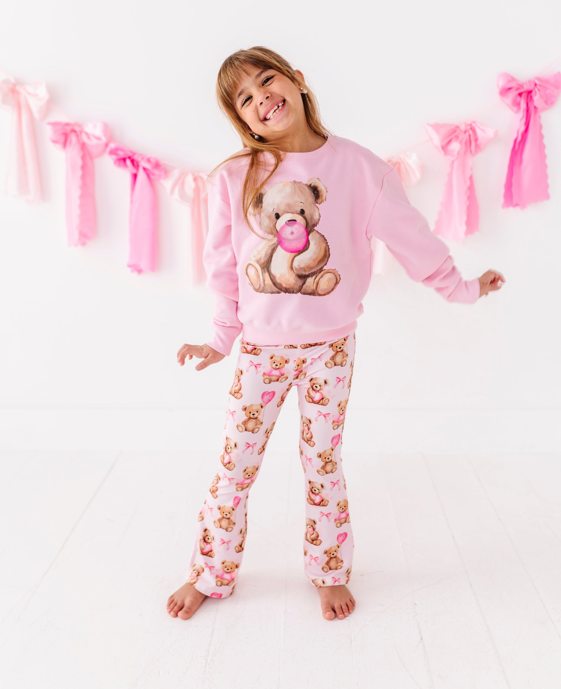 Breathable bamboo cotton kids pants in pink with Valentine teddy print