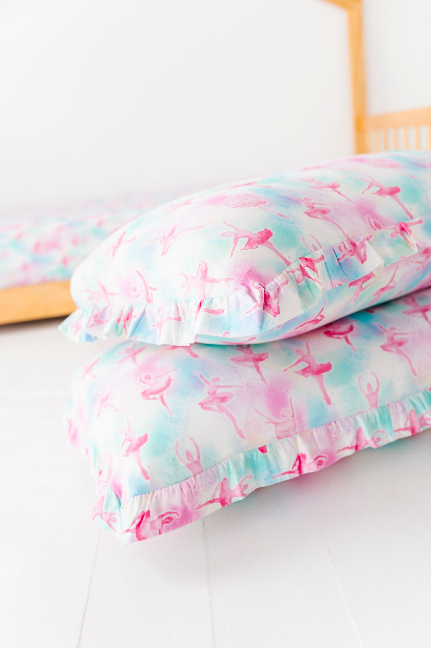 Set of two bamboo pillowcases featuring watercolor ballerinas 