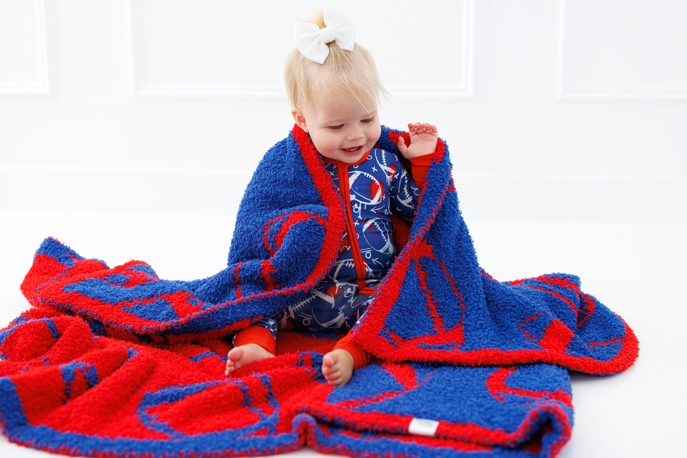 football blanket- BLUE/RED -TODDLER