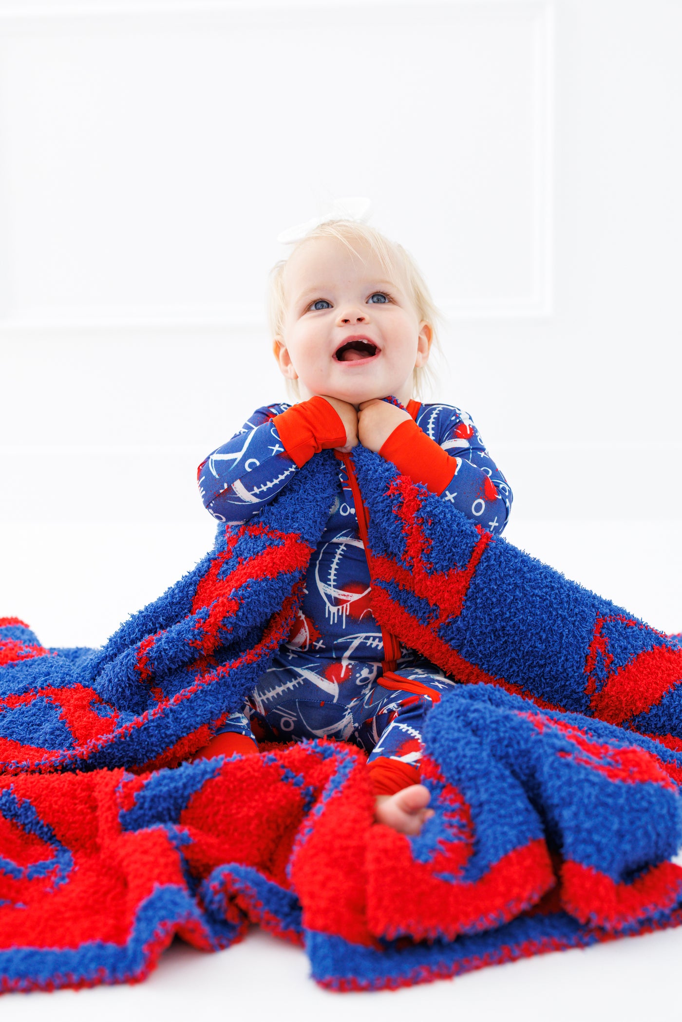 football blanket- BLUE/RED -TODDLER