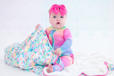 Priscilla Plush Birdie Blanket: TODDLER