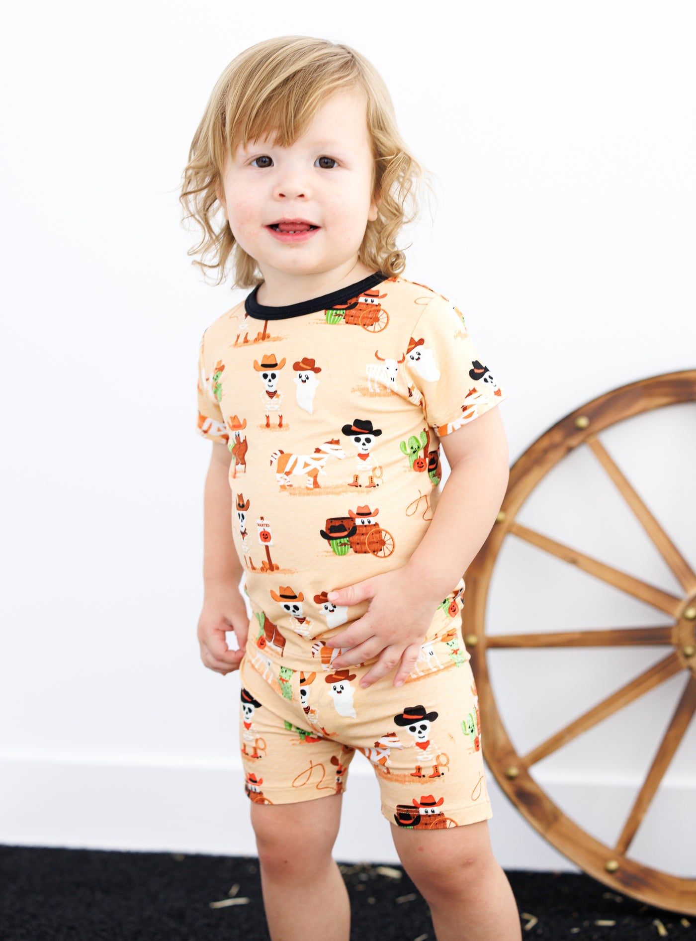 willie 2-piece glow-in-the-dark pajamas: SHORT