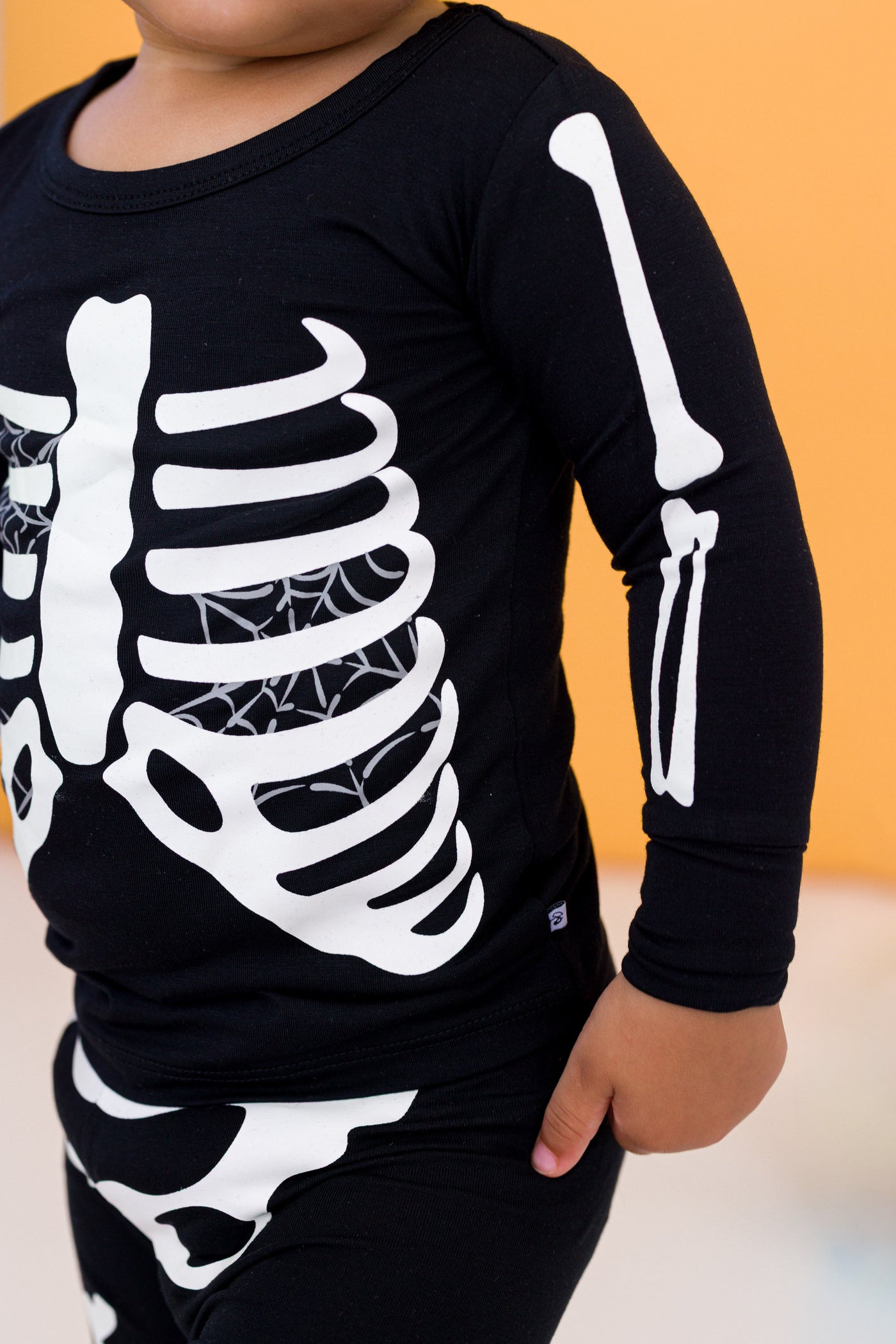 Bones Glow-In-The-Dark 2-Piece Pajamas : GREY WEBS