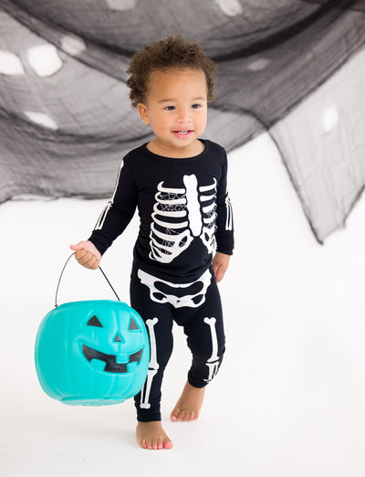 Bones Glow-In-The-Dark 2-Piece Pajamas : GREY WEBS