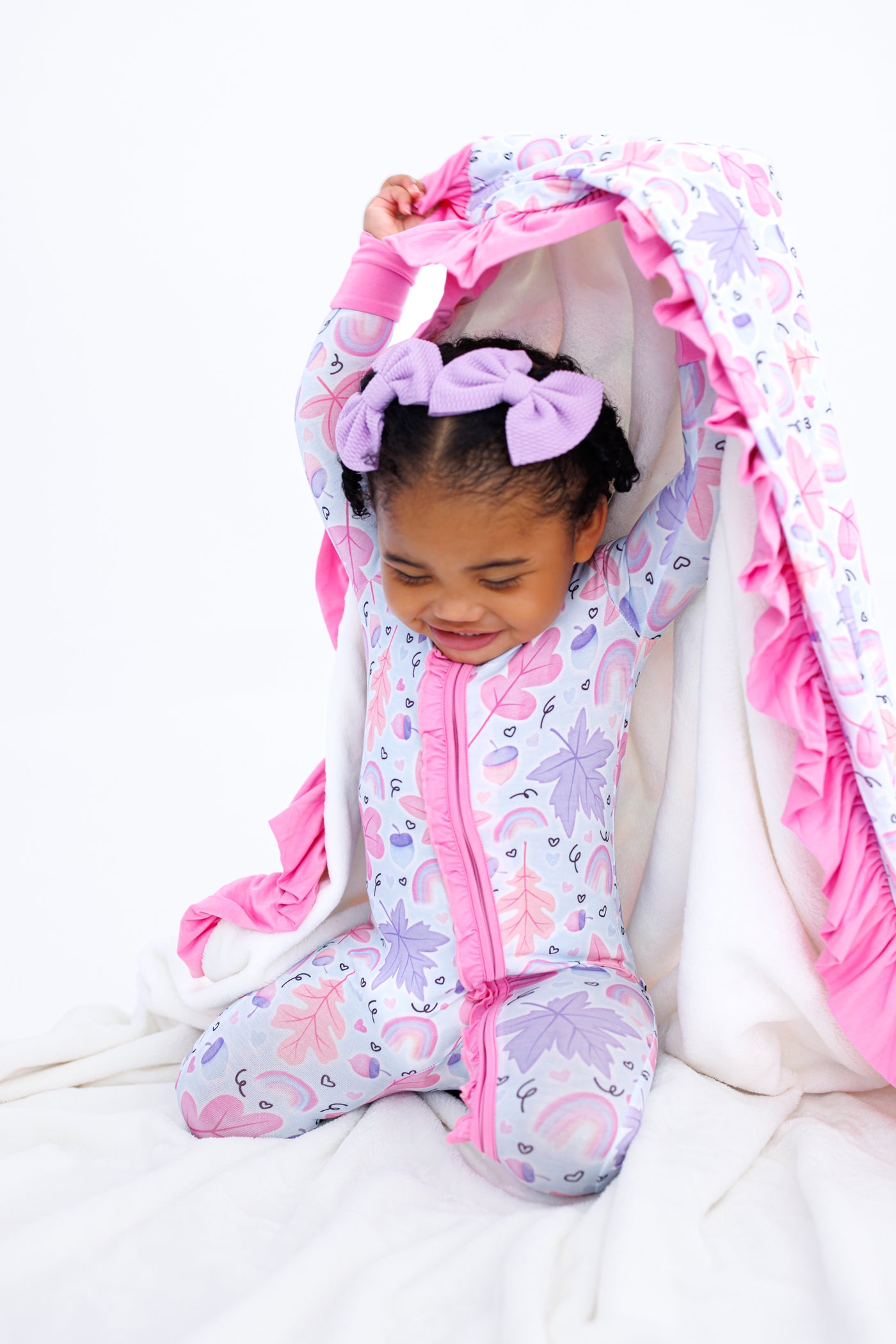 laurel ruffle plush birdie blanket: TODDLER