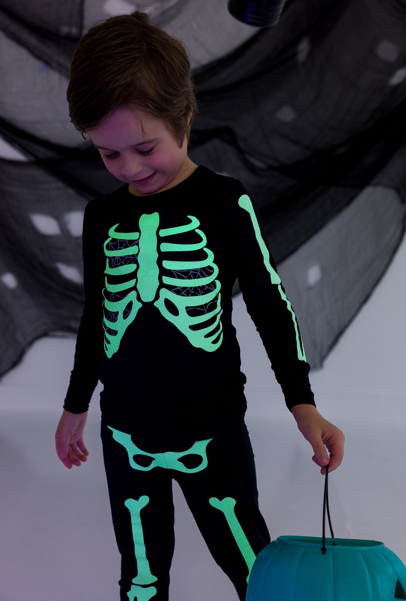 Bones Glow-In-The-Dark 2-Piece Pajamas : GREY WEBS