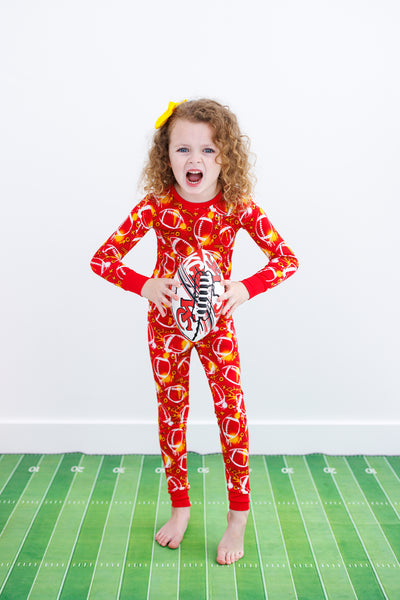 graffiti football 2-piece pajamas: RED AND YELLOW/GOLD