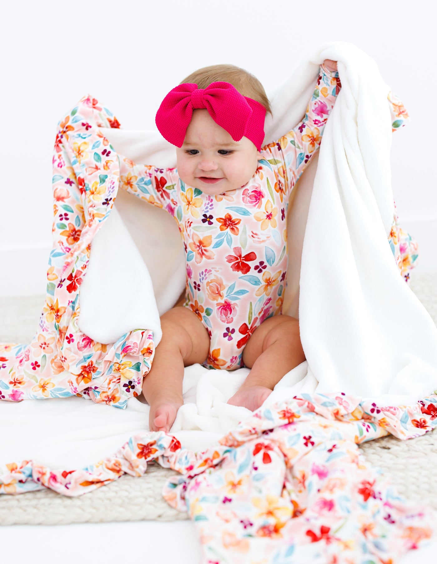 pearl ruffle plush birdie blanket: TODDLER