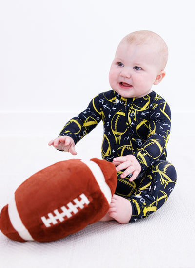 graffiti football convertible romper : BLACK AND YELLOW/GOLD