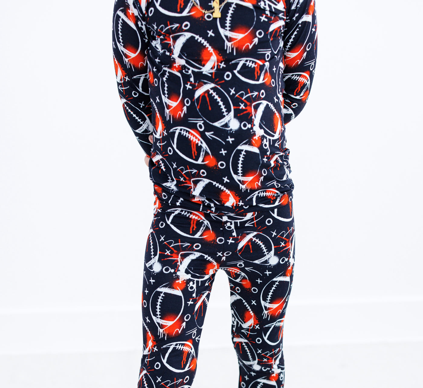 graffiti football 2-piece pajamas: BLACK AND ORANGE