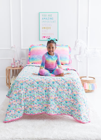 Priscilla Twin Birdie Quilt