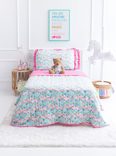 Priscilla Twin Birdie Quilt