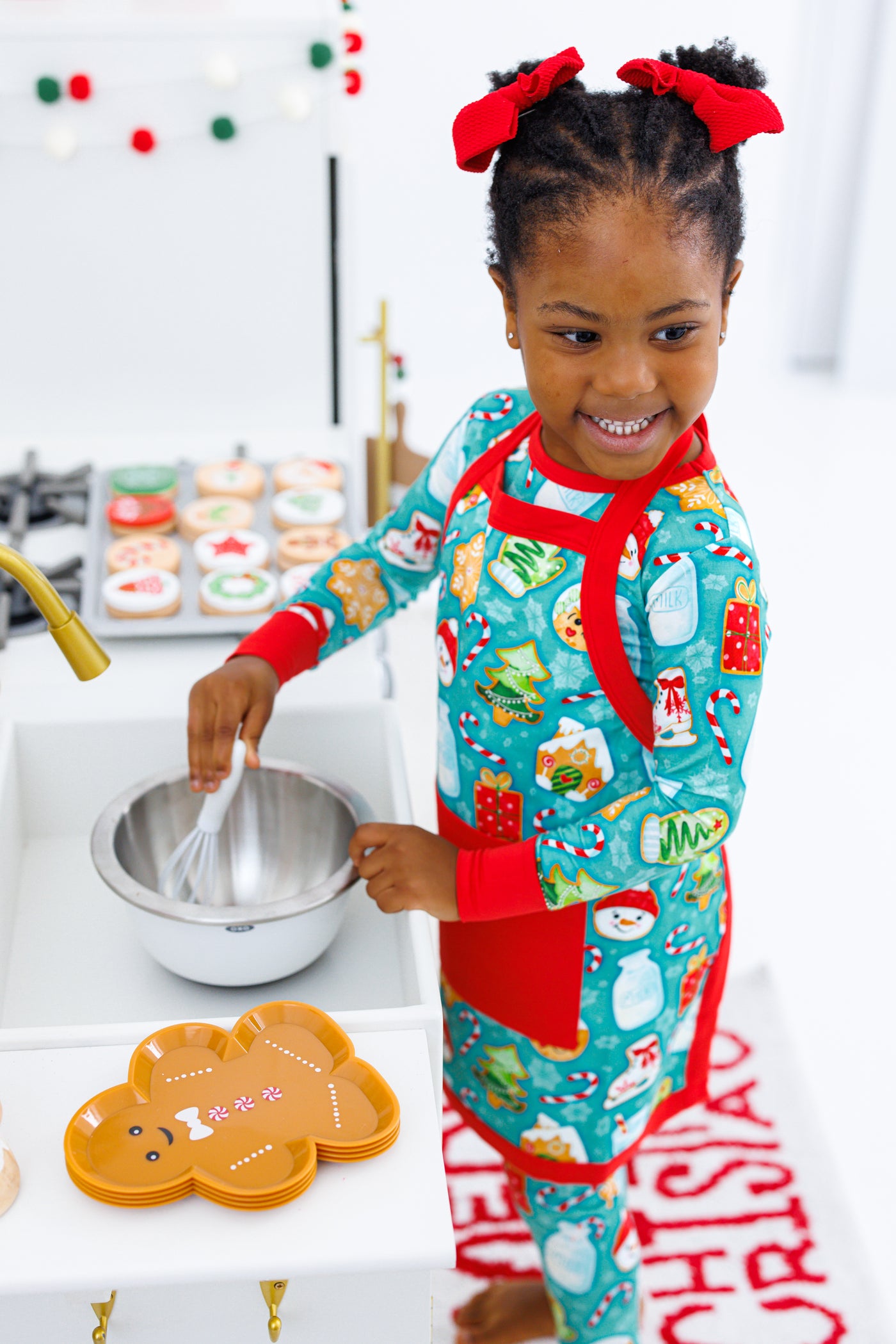 kris baking apron