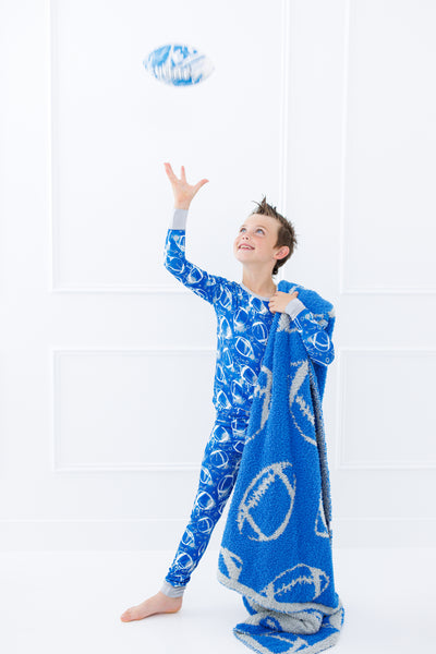 graffiti football 2-piece pajamas: BLUE AND GREY/SILVER