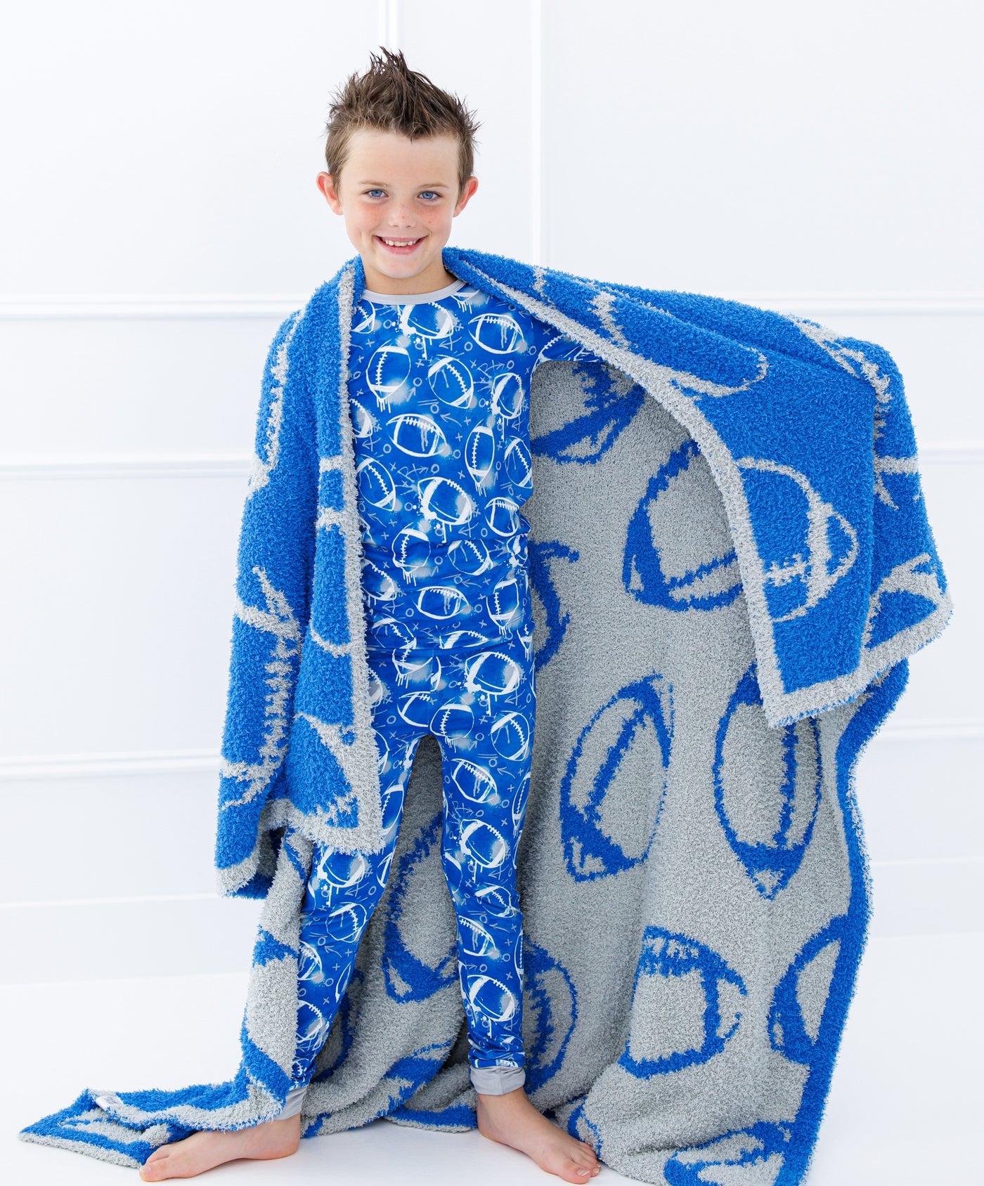 football blanket- BLUE/SILVER -TODDLER