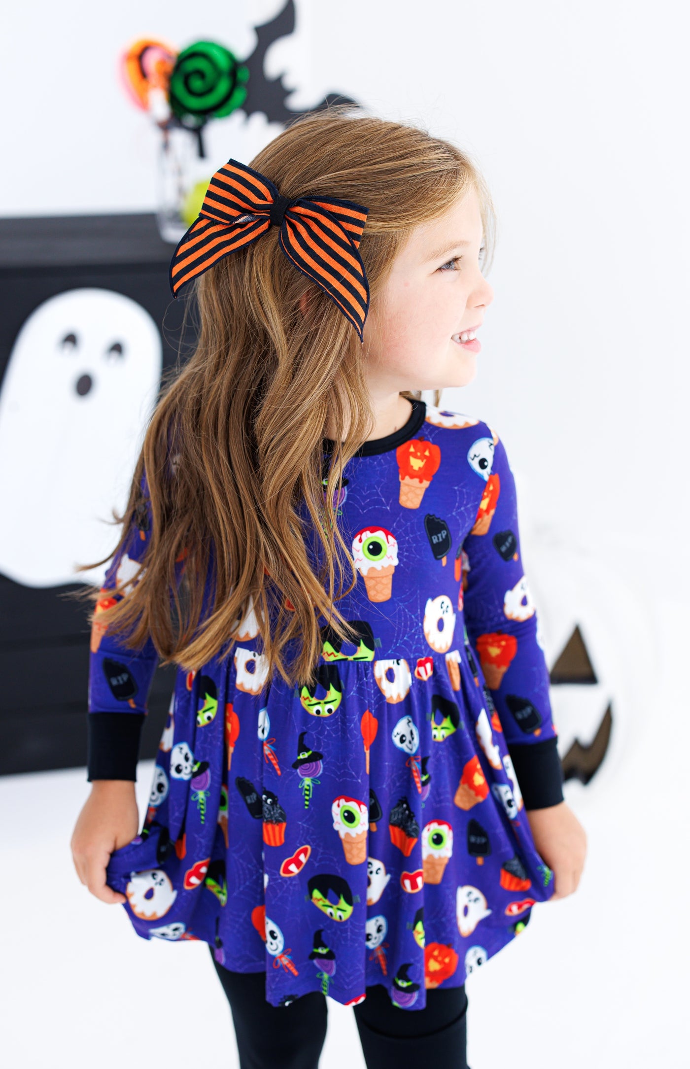 orange/black stripe clippy bow