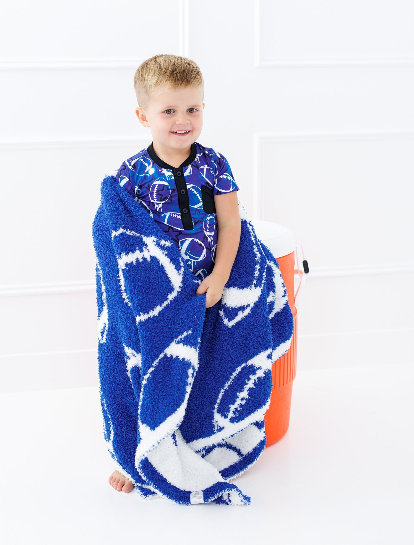 football blanket- BLUE/WHITE -TODDLER