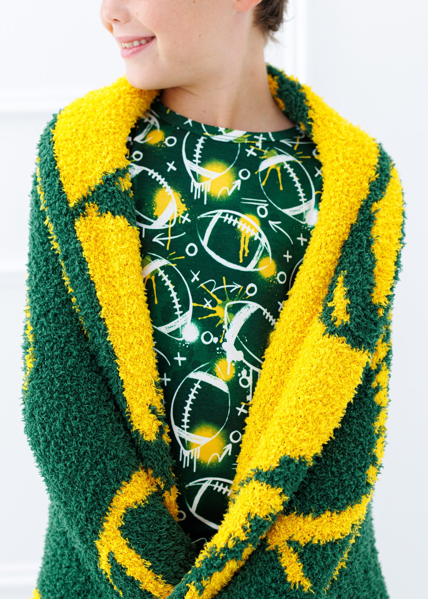 football blanket- GREEN/YELLOW -TODDLER