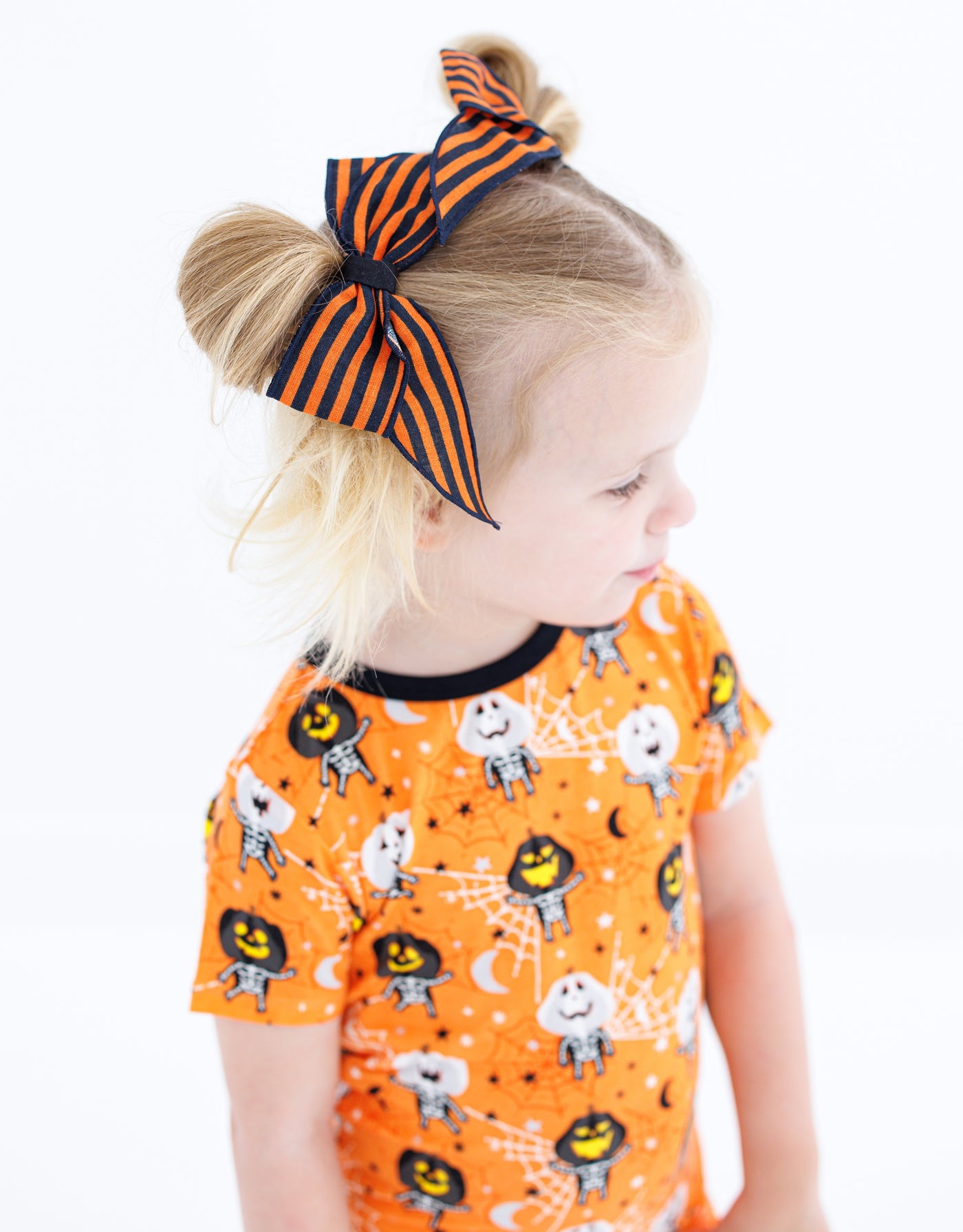 orange/black stripe clippy bow