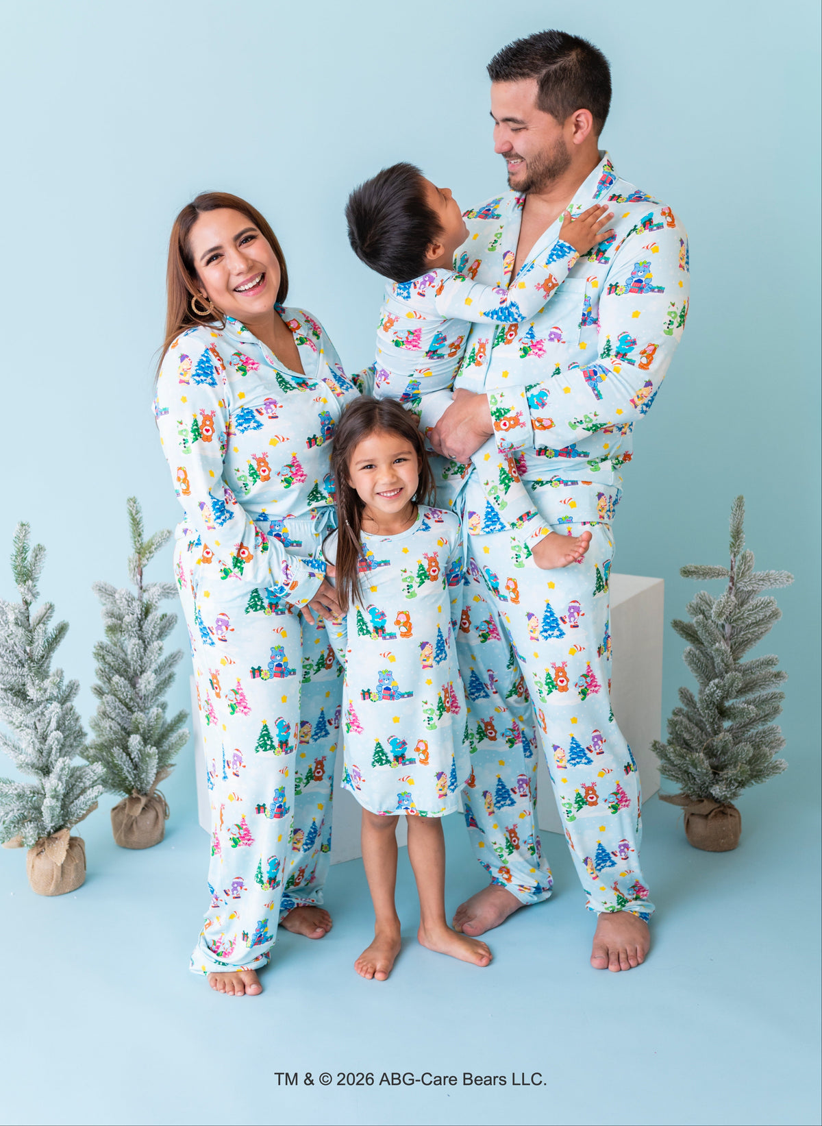 Care Bears™ Holiday Cheer Women's Lounge Set