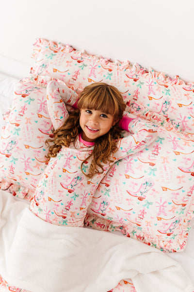 Dolly Plush Toddler Blanket