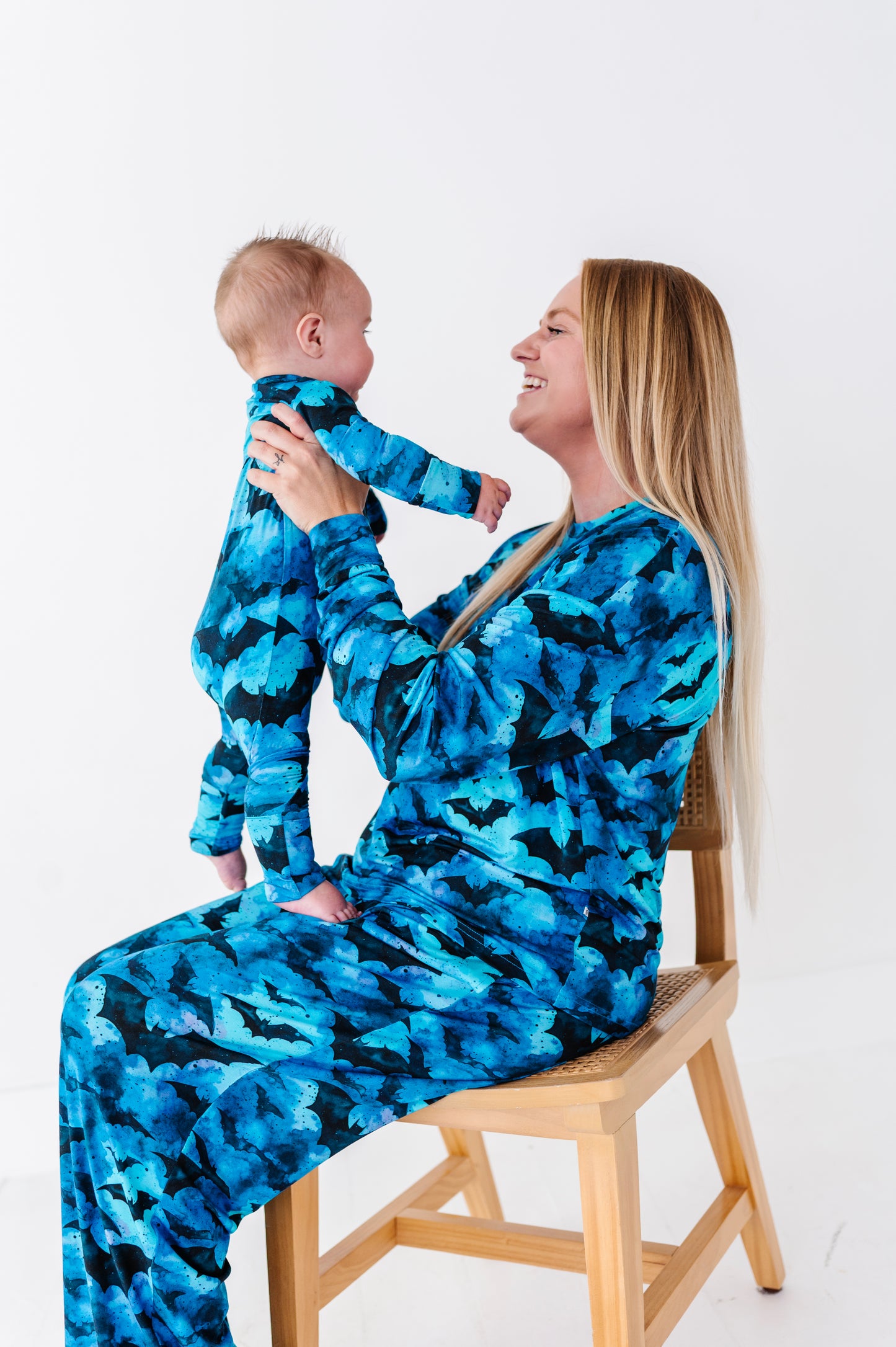 Midnight Flight Women's 2-piece set