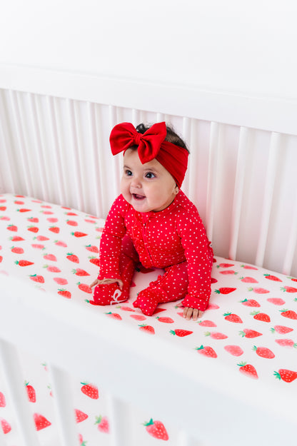 Sweet Strawberry Crib Sheet
