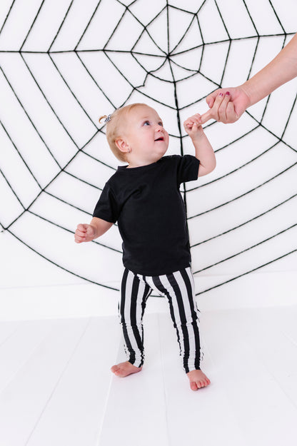 Black T-Shirt : YOUTH