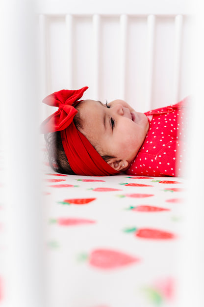 Sweet Strawberry Crib Sheet