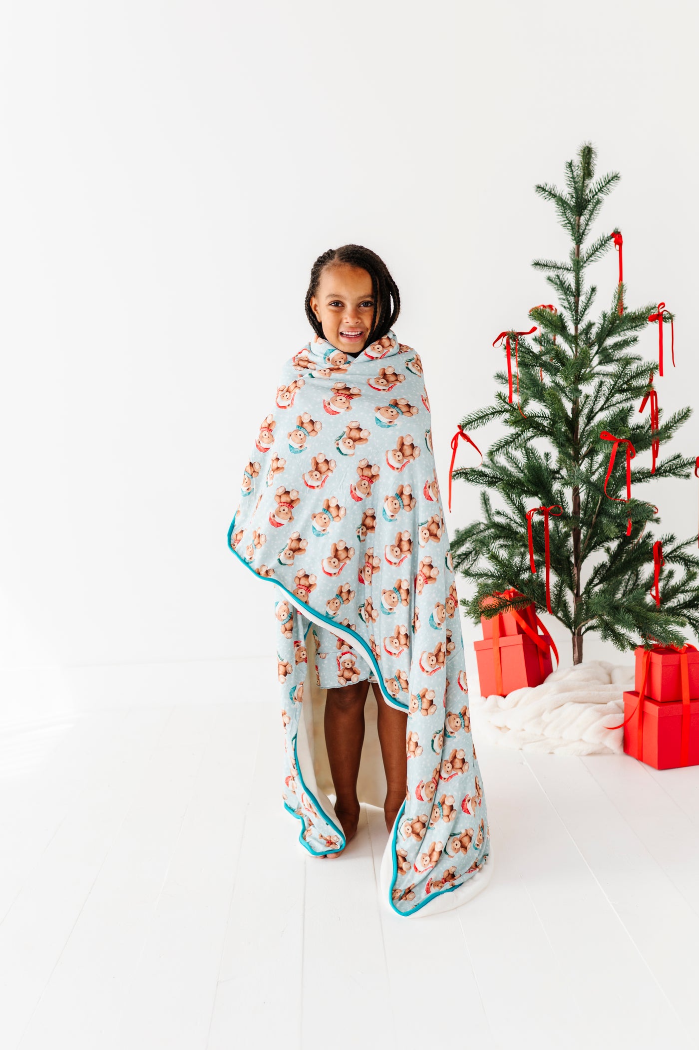 Beary Merry Plush Toddler Blanket