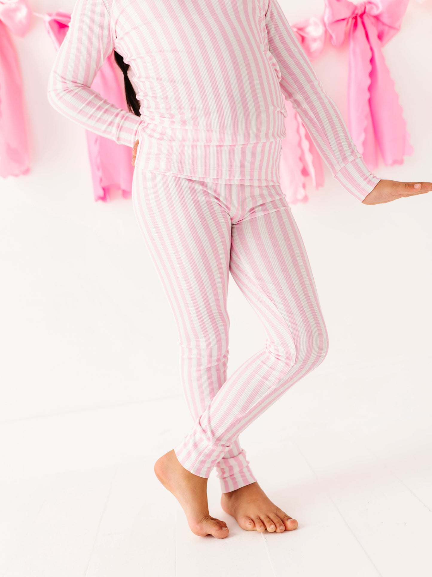 Breathable bamboo kids pajamas with long sleeve top and pants