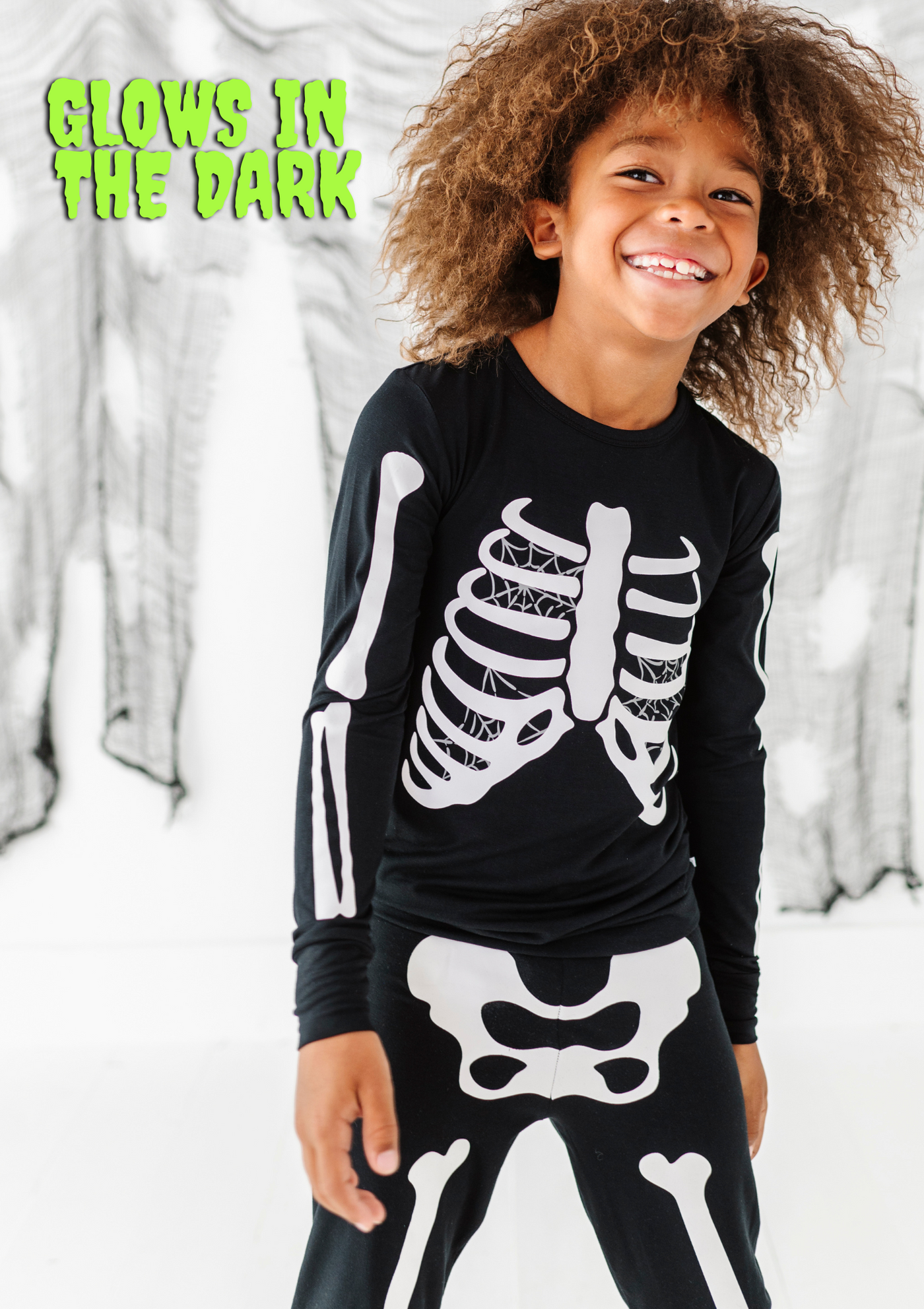 Bones Glow-In-The-Dark 2-Piece Pajamas : GREY WEBS