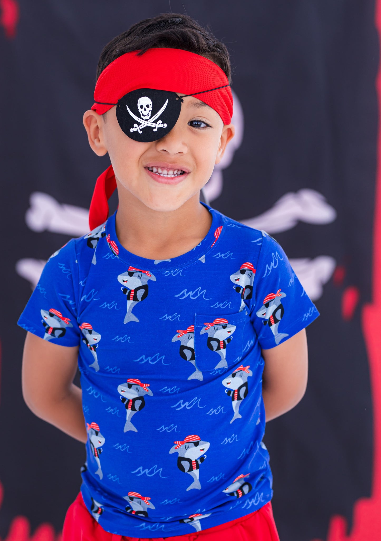 Sebastian pocket t-shirt short sleeve and neckline detail