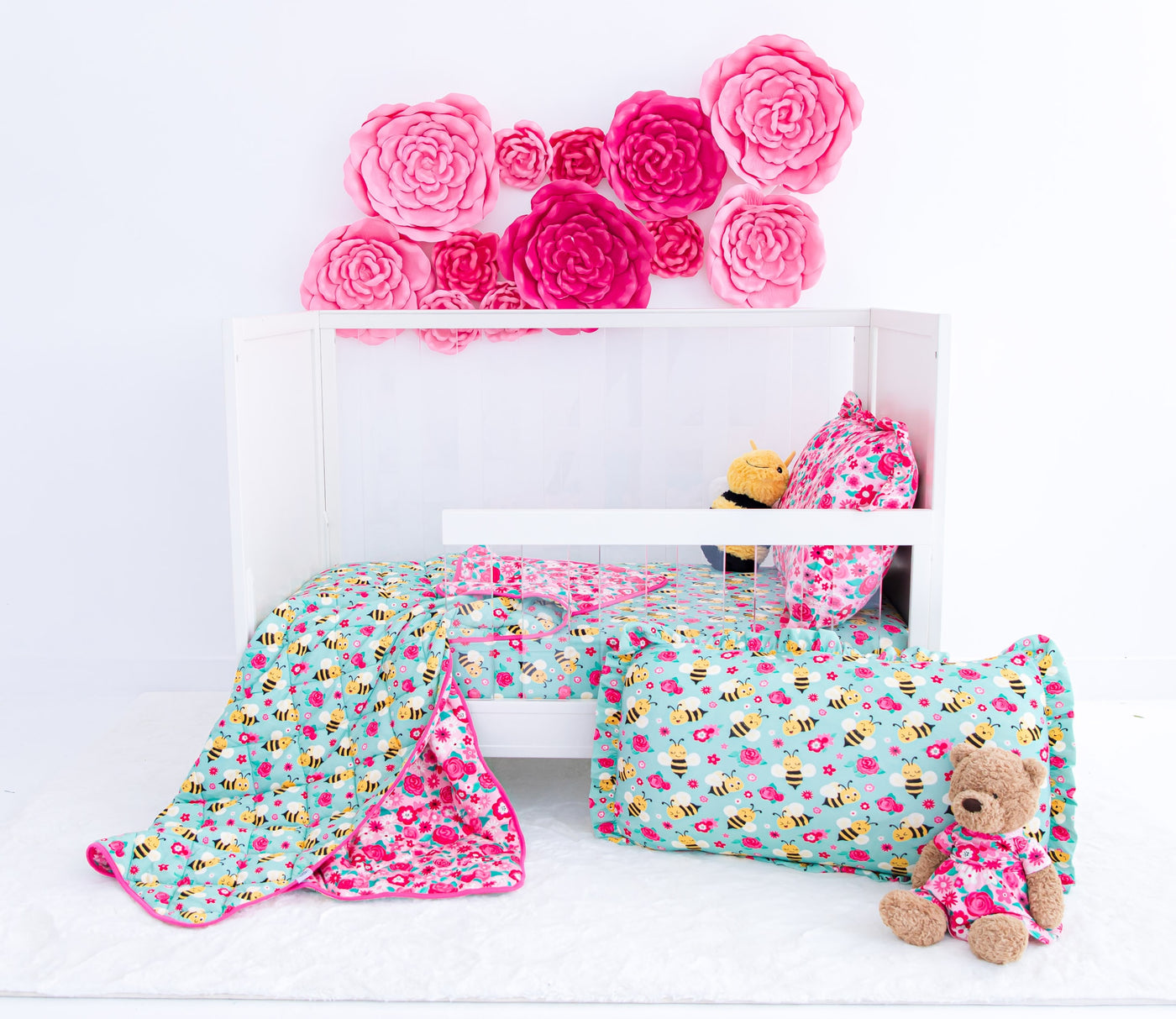 Maya/rosie ruffle zipper pillowcase set