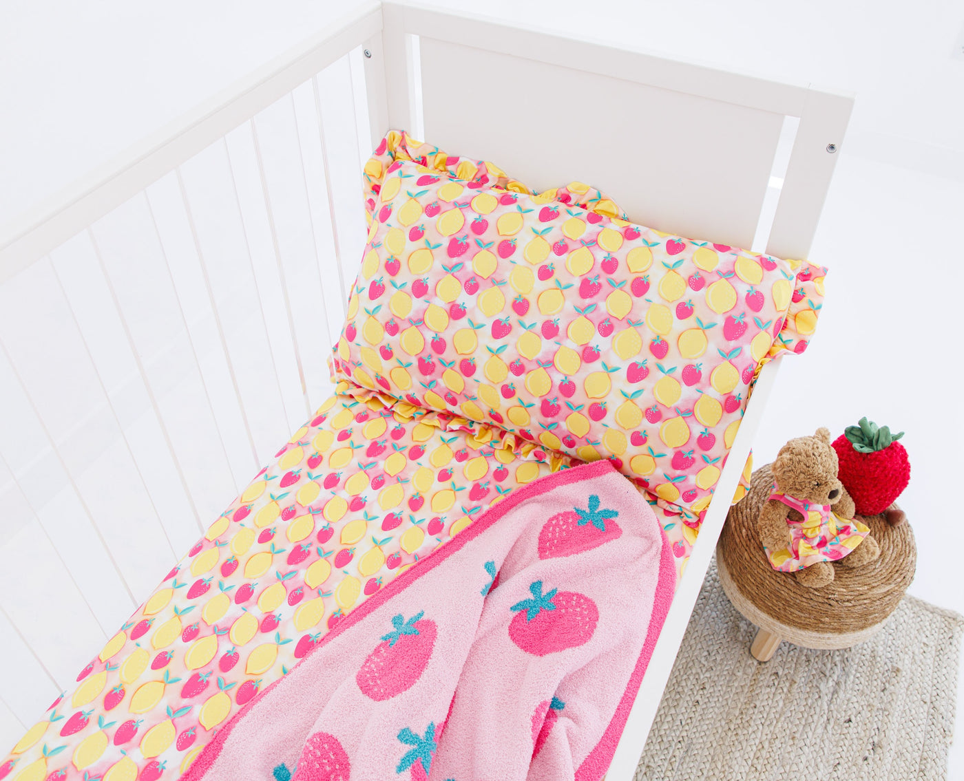 strawberry microfiber birdie blanket- TODDLER