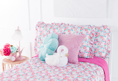 Elizabeth Ruffle Zipper Pillowcase Set