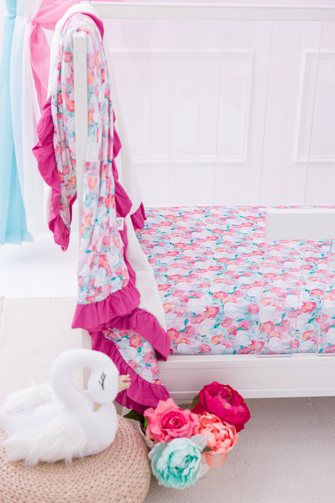 Elizabeth Ruffle Plush Birdie Blanket: TODDLER