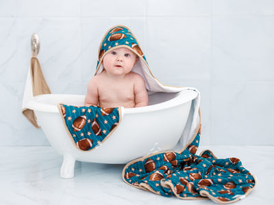 wilson hooded bath towel: TODDLER