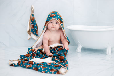 wilson hooded bath towel: TODDLER